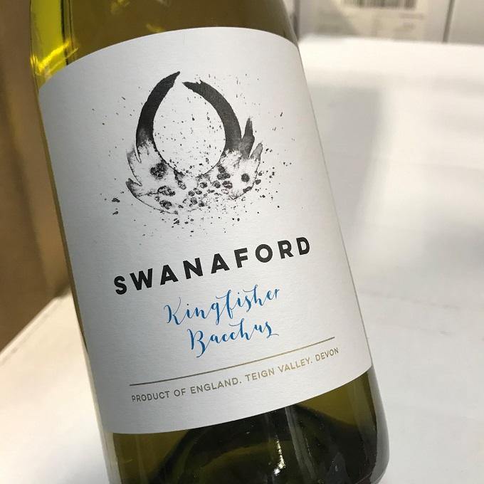 Kingfisher Bacchus 2018, Swanaford Estate, Devon - Christopher Piper Wines Ltd
